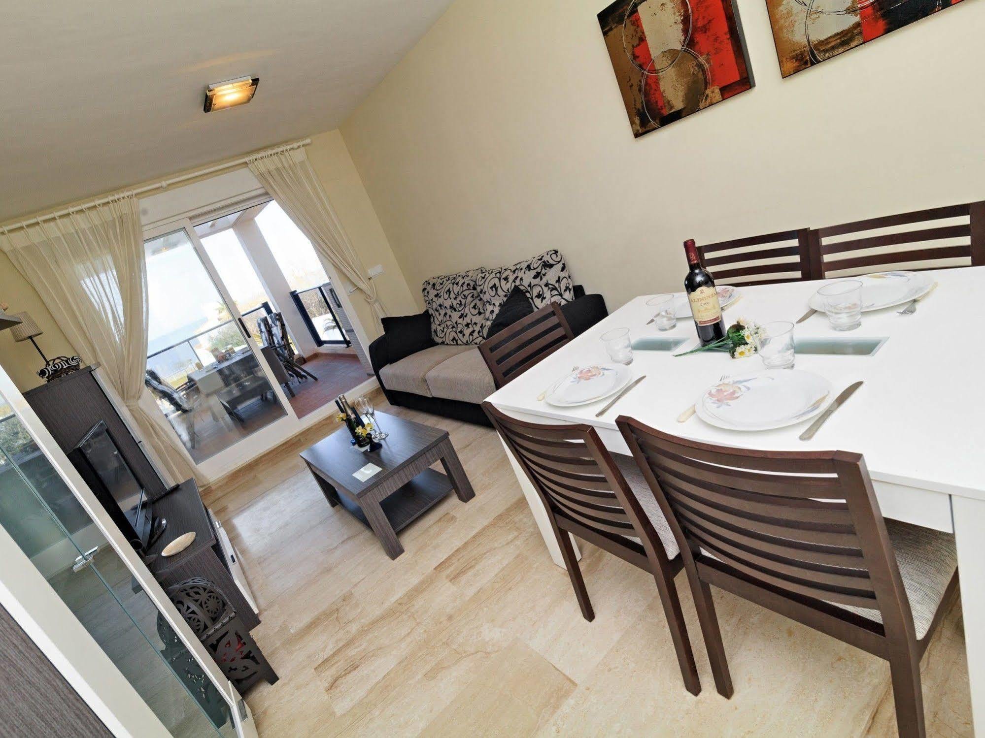Apartamentos Almadraba Vyb Dénia Eksteriør billede